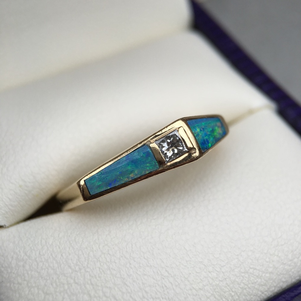 14k Genuine Diamond Opal Geometric Ring